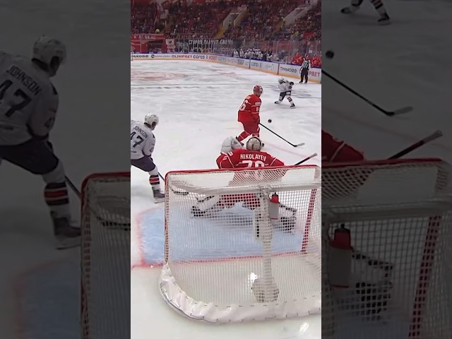 Отбил шайбу ГОЛОВОЙ #КХЛ #Спартак