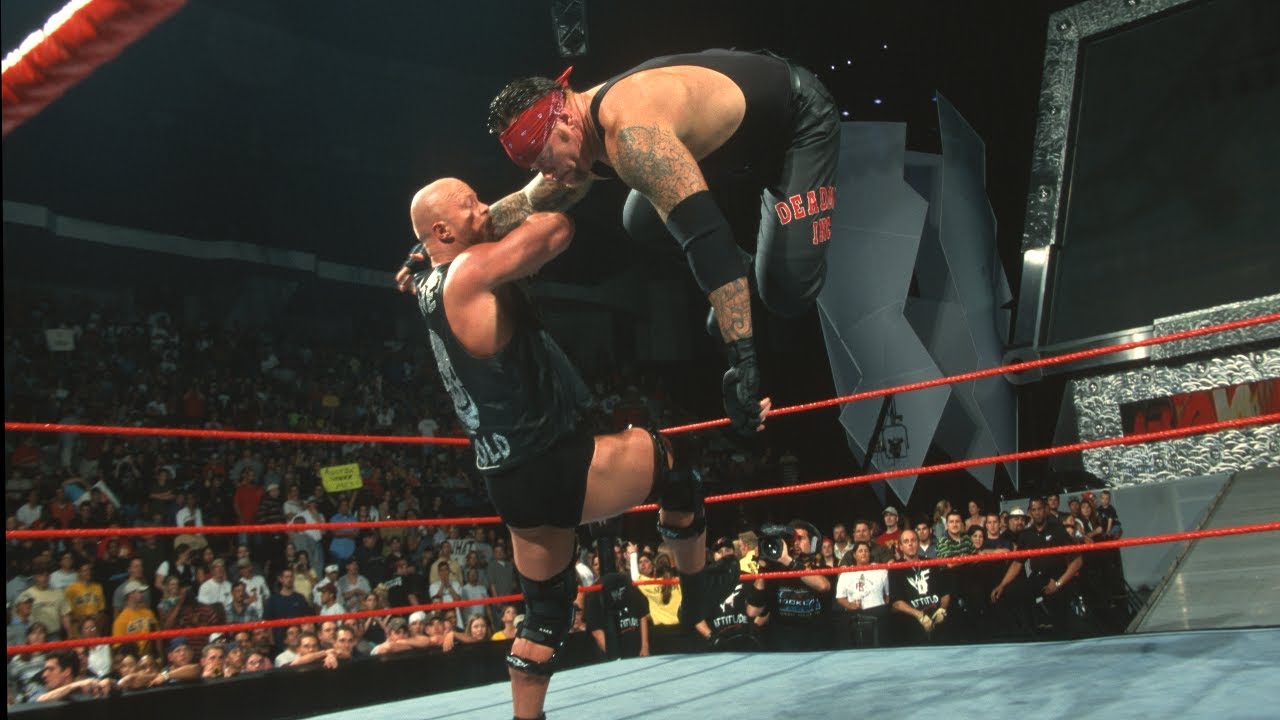 Undertaker 2002. Реслинг 2002. WWE Raw 2002. Kevin Nash 2002. 15 апреля 2002