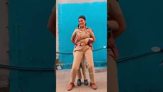Jugnu with our Mahila Police 🔥♥️ #throwback #maddamsir #gulki_joshi #bhavikasharma #haseenamalik