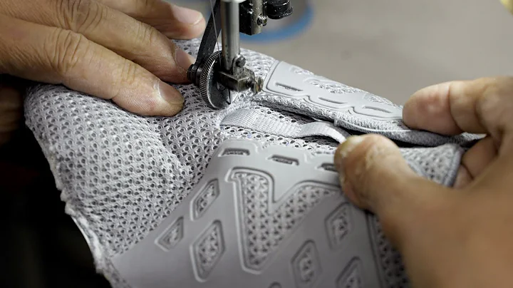 Interesting! Shoes Mass Production Process. Korea's Old Shoe Factory - DayDayNews