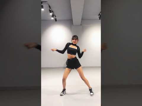 SWALLA - BLACKPINK