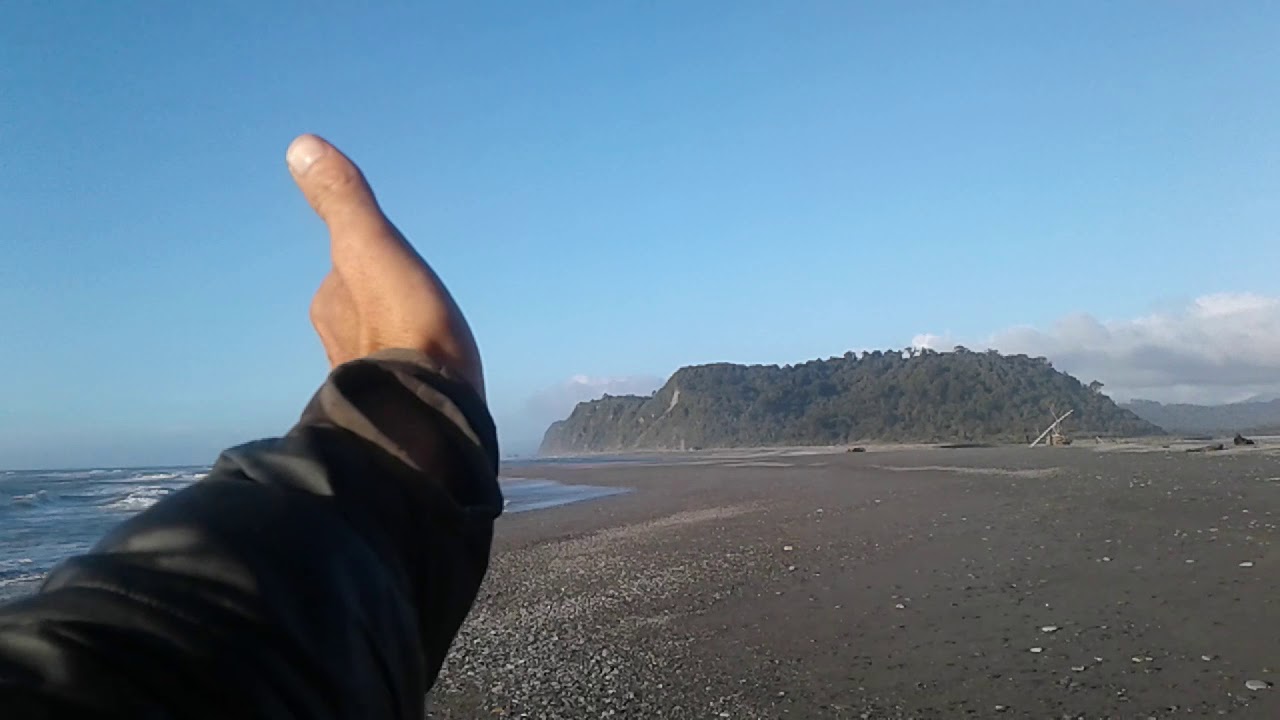 1200km+ View of North Island from South Island at Sea Level - Flat