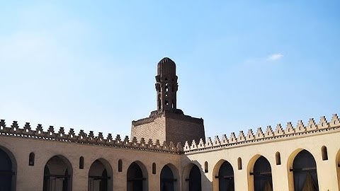 الشيخ احمد الرزيقي رحمه الله \ تلاوه عطره من سورة هود
