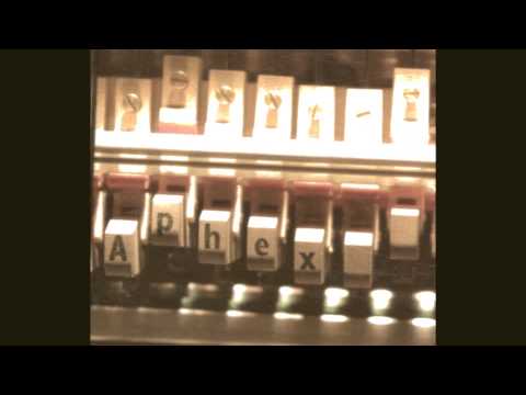 Aphew Twin - bit4 (Slowed down by 100%)