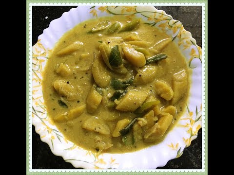 Raw Banana Curry//Banana Recipe: How to Cook Raw Banana Curry//Kerala Raw Plantain Curry