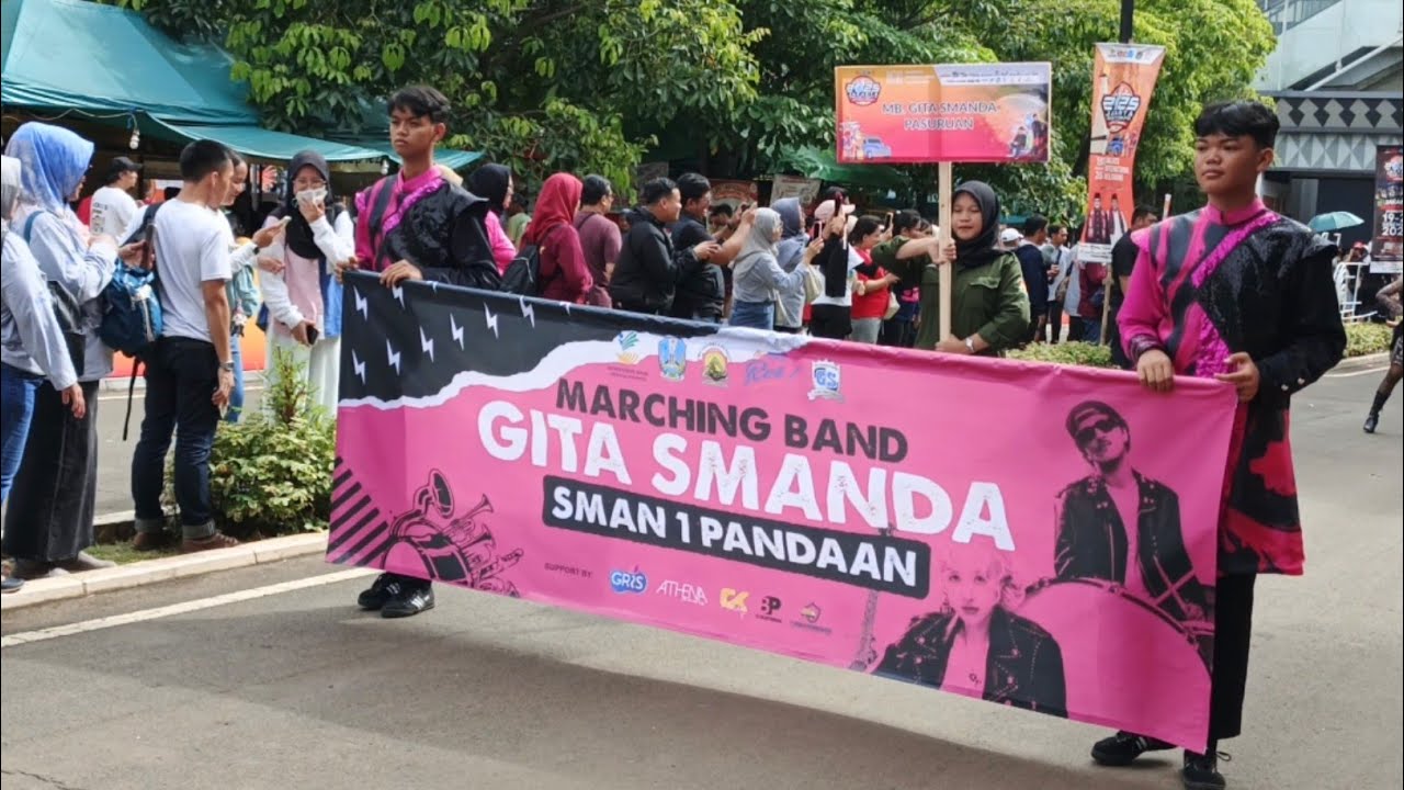 FULL MB GITA SMAN 1 PANDAAN PASURUAN STREET PARADE JAKARTA DRUM CORPS INTERNATIONAL 2025