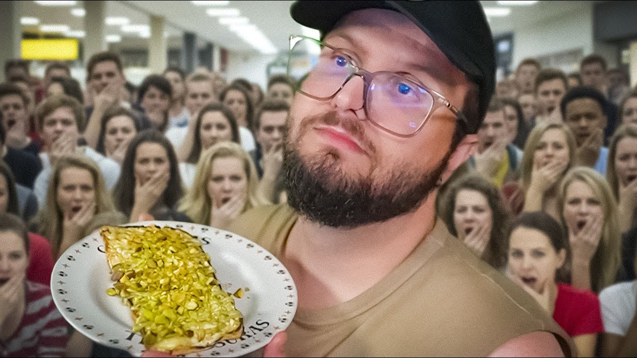 Fui de carro buscar pizza de pistache com queijo só pra provar que o chat ta errado