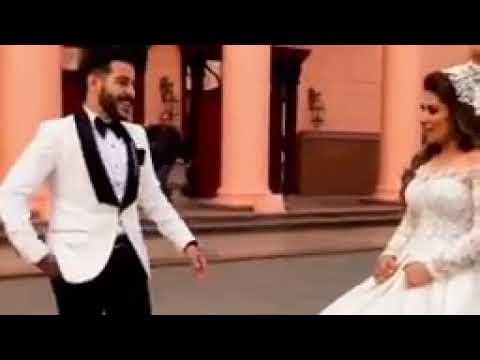 شووف ردت فعل احمد كامل ع فستان زوجته