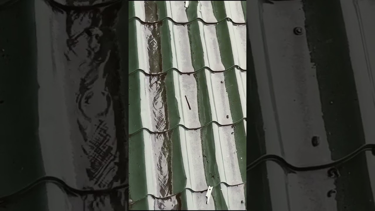 “Rain Beats on the Roof — Дождь успокаивает ASMR”