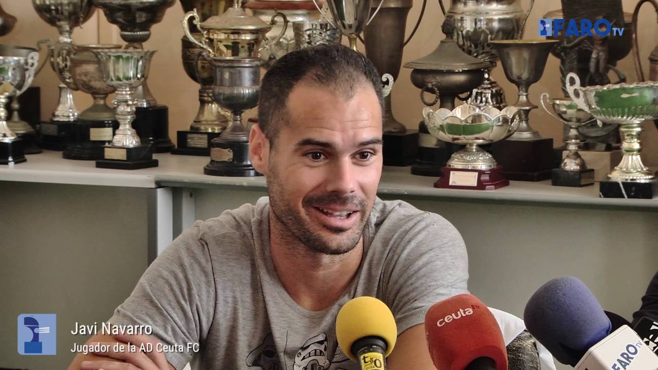 El Ceuta FC presenta a sus cuatro fichajes - YouTube