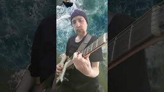 Se The Edge (U2) suonasse Every Breath You Take - The Police (guitar cover)