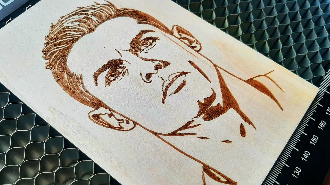 CRISTIANO RONALDO Engraved in Wood / Laser Engraving