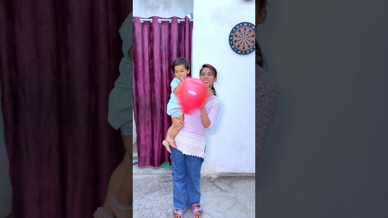 Devanshi kab tak balloon se khelegi 😲❤️ 