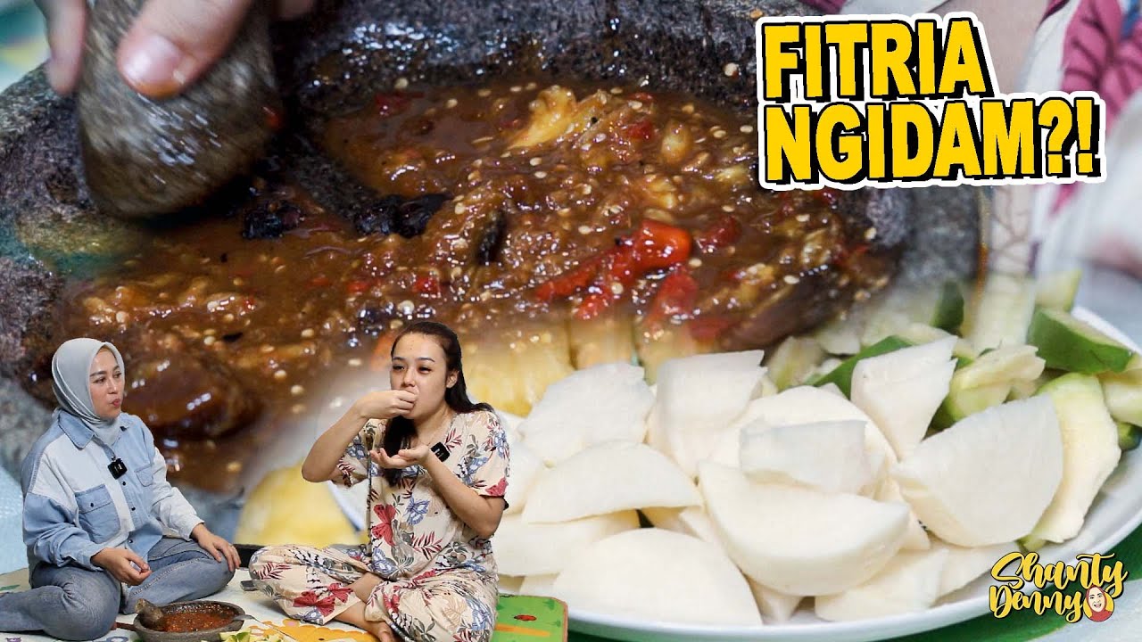 DARI TADI NUNGGUIN RUJAK!! FITRIA NGIDAM?!