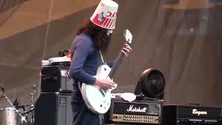 Slash vs Buckethead - Who is the best?