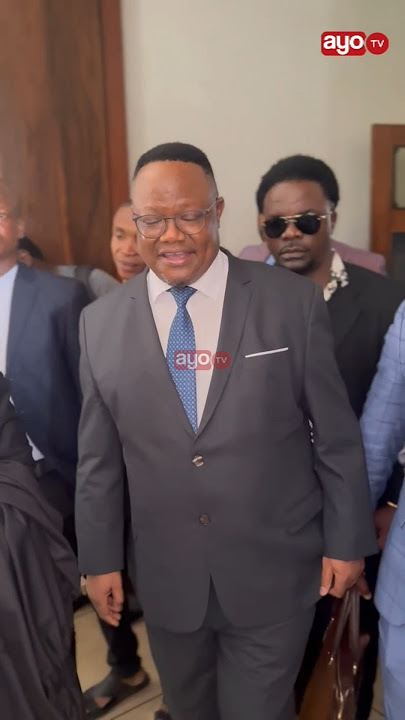 TUNDU LISSU, AKITOKA MAHAKAMANI  KUSIKILIZA KESI YA DR. SLAA LEO.