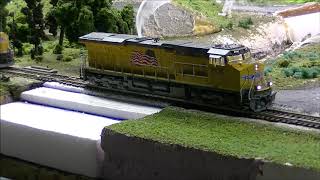 Broadway Limited ES44AC Review