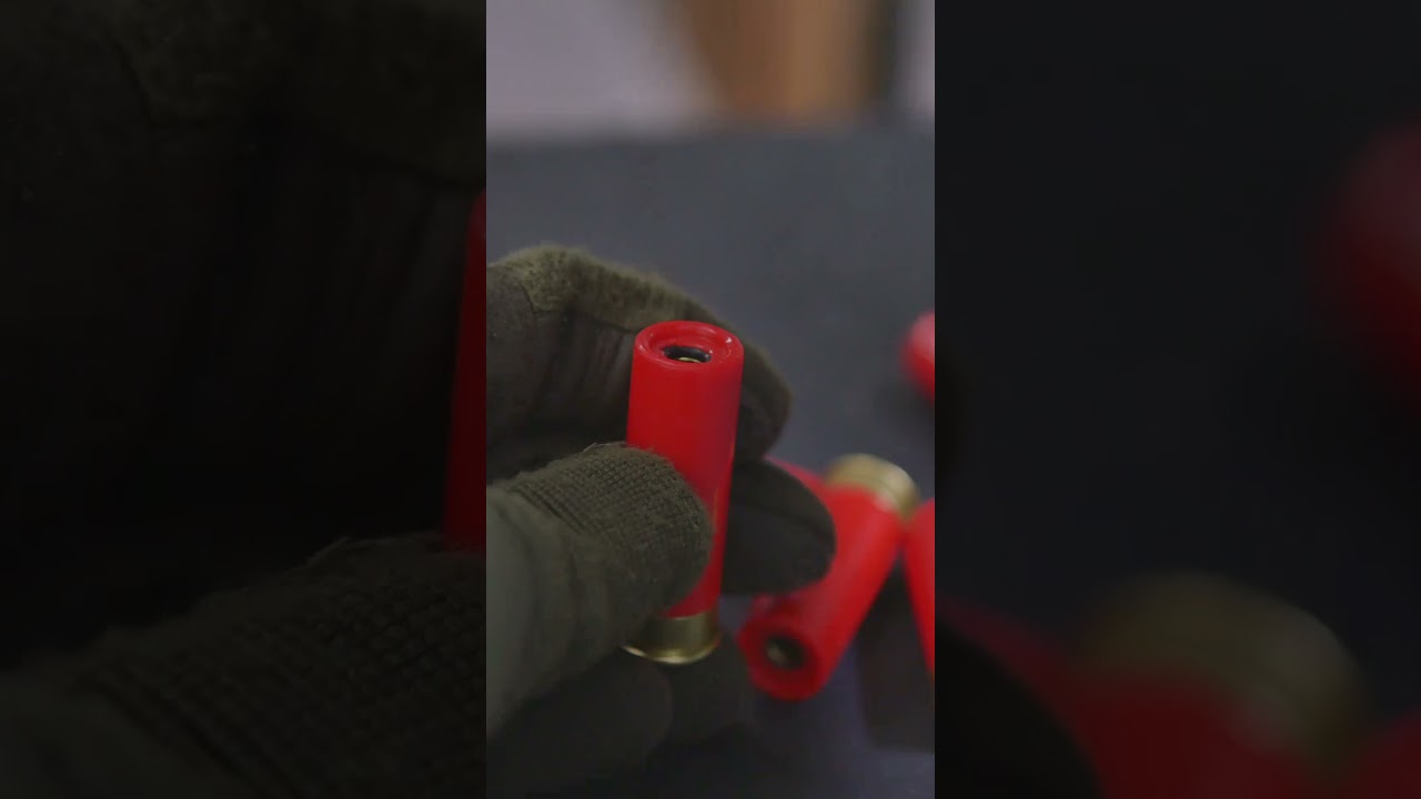 Shell ejecting airsoft shotgun