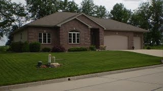 Home for Sale-1300 Cedar Ridge Moberly, MO 65270