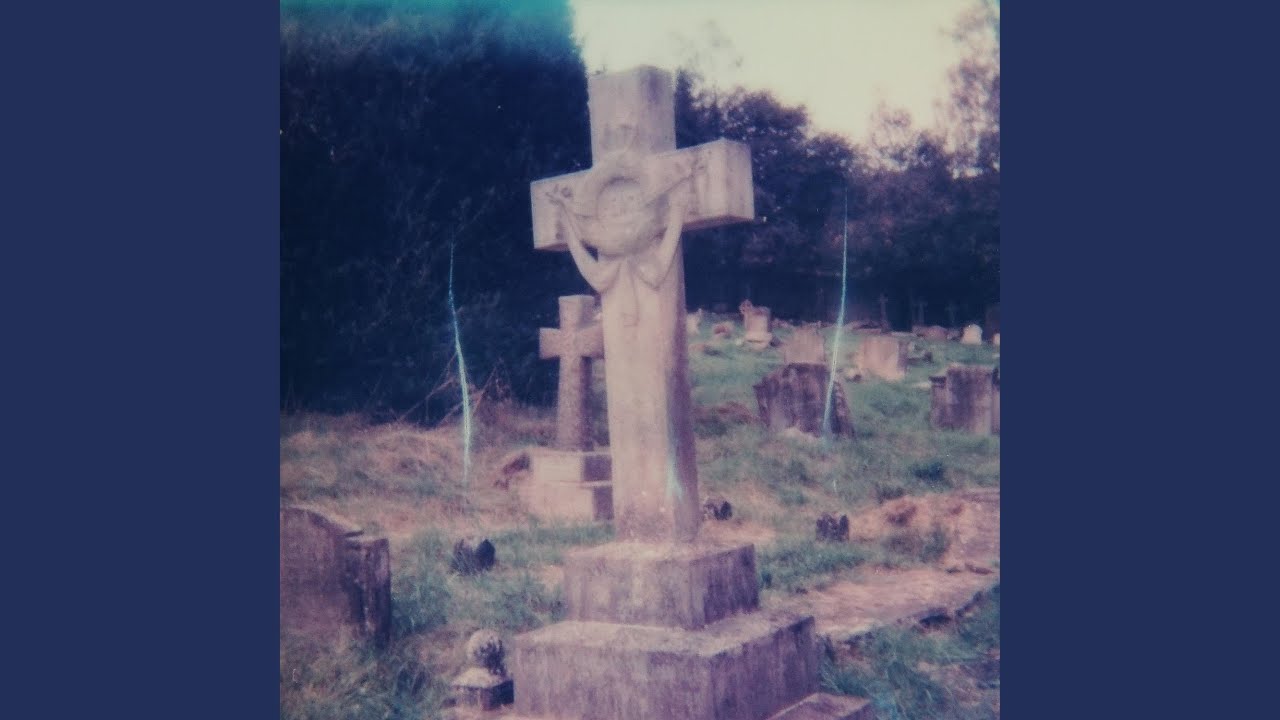 Guarda Outlines su YouTube Guarda Outlines su YouTube