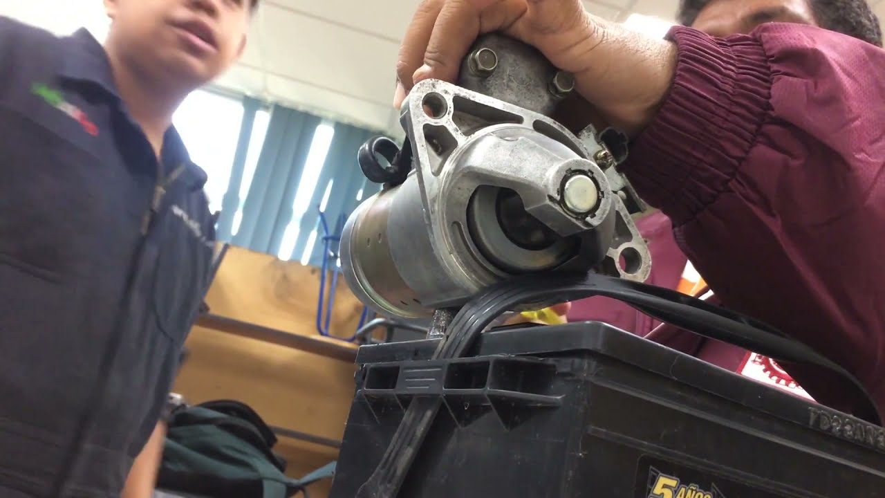 Funcionamiento de marcha.  YouTube