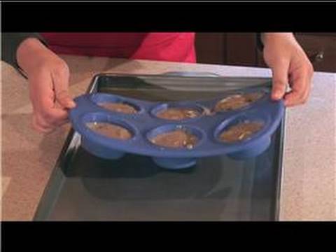 Cooking Tips : How to Use a Rubber Muffin Pan 