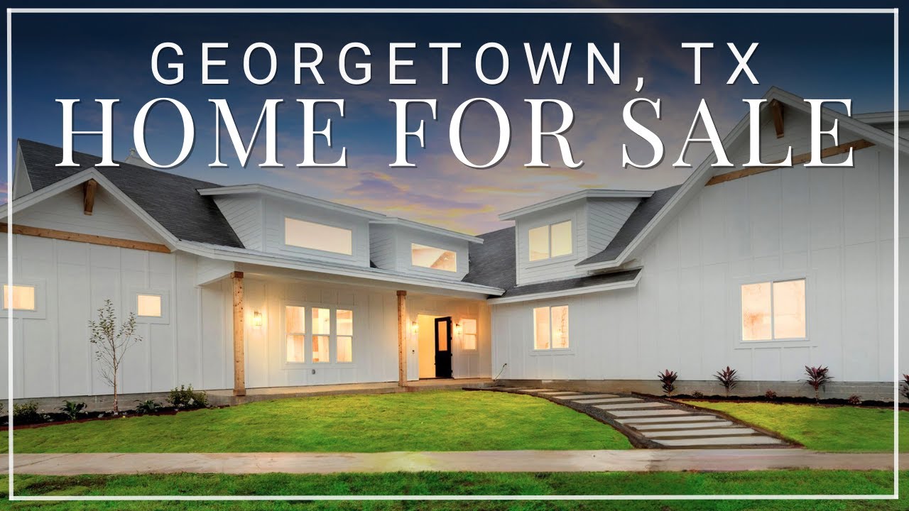 TX Real Estate Over Half Acre Lot near Square