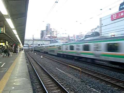 近郊型E231系 3連続通過