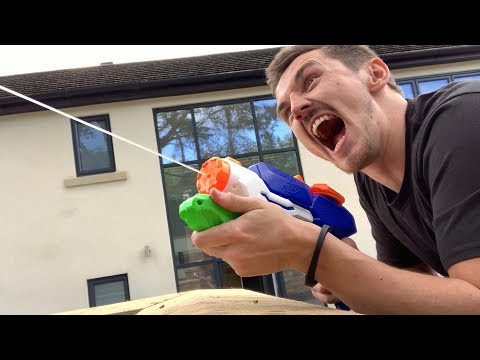 surprise-water-gun-prank!