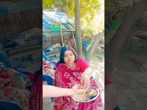 لطف الأخ الصغير سيذيب قلبك شورت