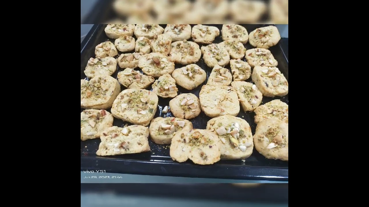 Eggless mix dry fruits whole wheat flour cookies🍪😋😋