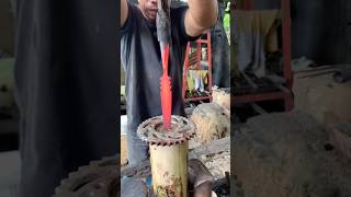 gilding the spear to increase sharpness #metalwork #forgedfromiron #craftsmanship #handmade #anvil