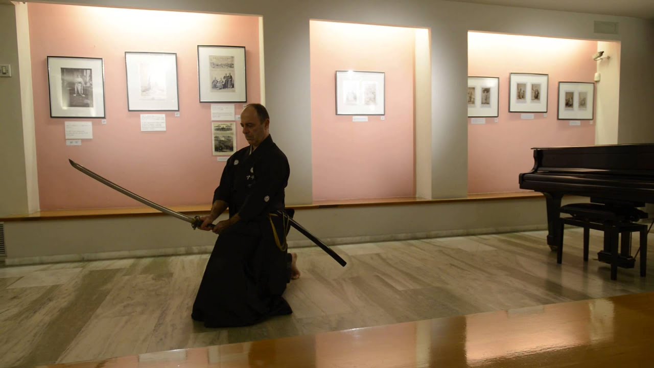 Iaido embu at ''The Last Samurai'' photo exhibition; 21/1/2015, Athens, Greece.