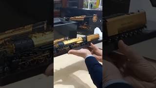 Unboxing Marklin Big Boy Gold 39400