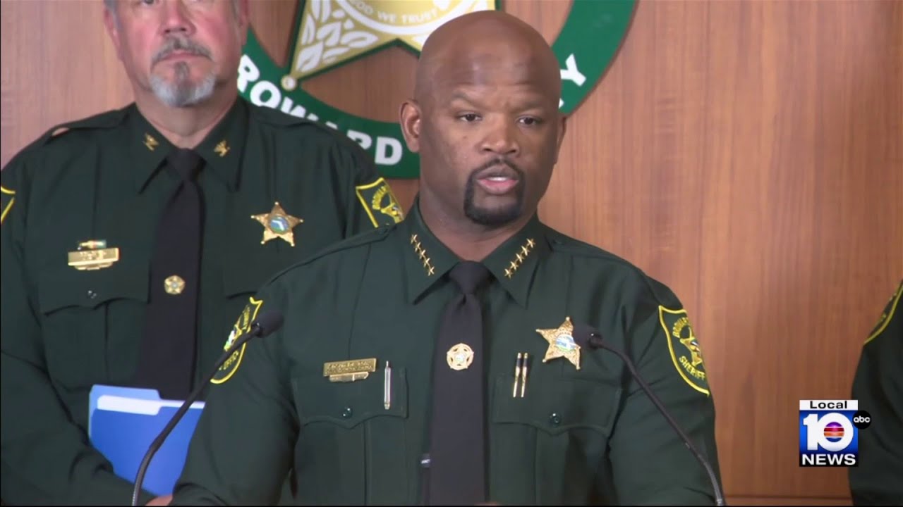 Sheriff: 7 deputies suspended amid Tamarac triple murder investigation ...