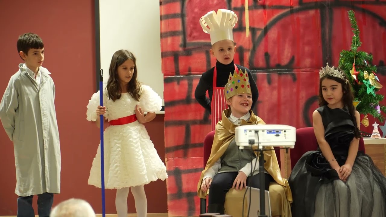 Новогодишња приредба 2/4