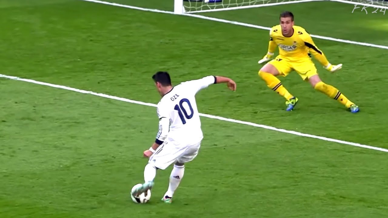 メスト・エジルが最も覚醒してた時のプレイ集