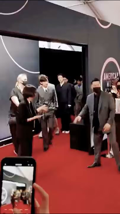 BTS member \\ Red Carpet walking || •~{Alyah Official}~•