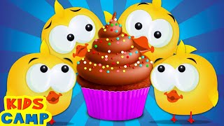 Lucky Ducky Eating Treats 🧁😍 | Funny Videos For Kids | KidsCamp