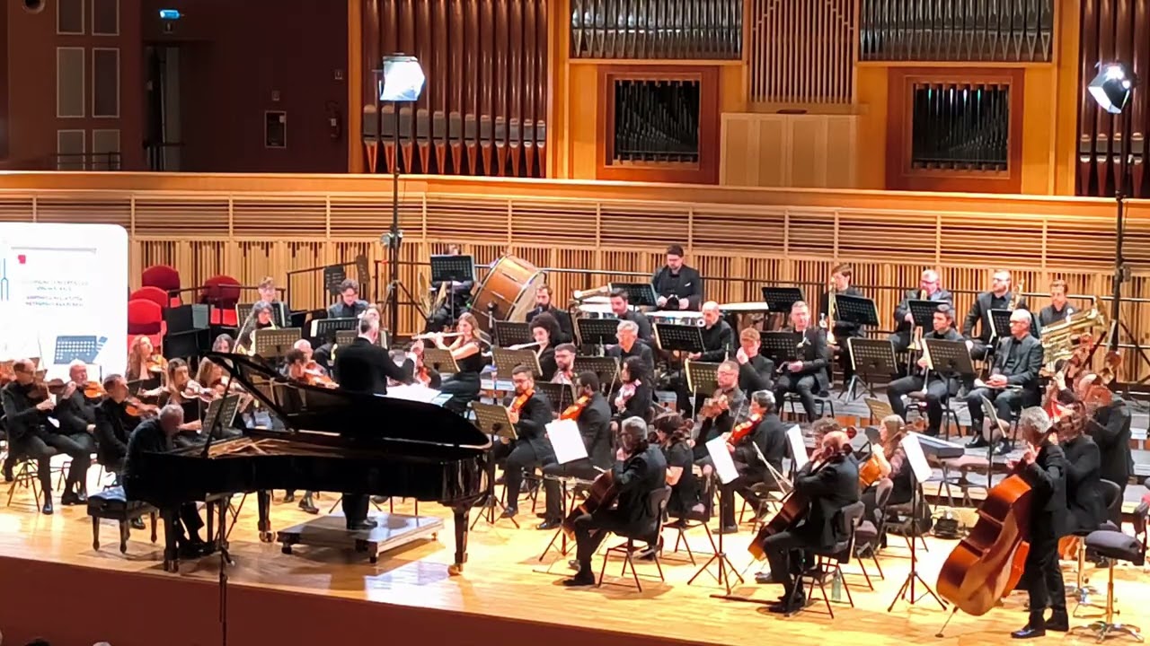 Concerto n.2 in do min.op.18  di S. RACHMANINOV per pianoforte&Orchestra III mov. Allegro scherzando