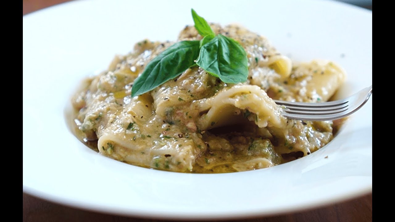 「真夏の夜の夢」という名前のパスタ料理｜新パスタ宝典より