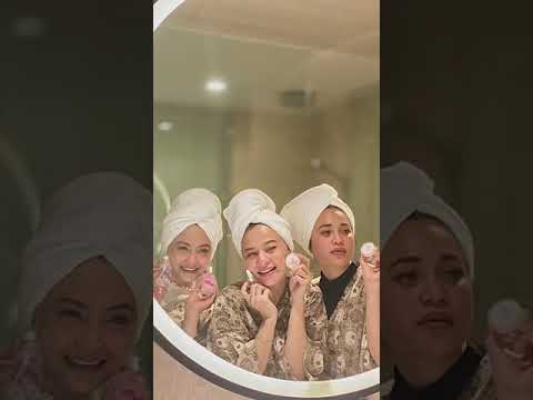 Video: Produk Kecantikan Favorit Michelle Galván