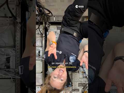 How to move in microgravity 👩‍🚀 [French with English subtitles]