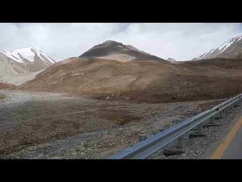 Khunjerab Pass towards China border