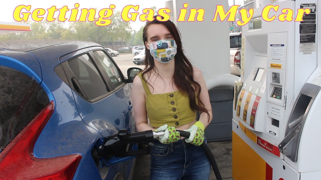 So... I got GAS in my CAR || I also tried PARALLEL PARKING || Daily Vlog #7