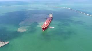 DJI Phantom 3 Pro - Ashtabula Harbor, Salt Water Ship Arrival