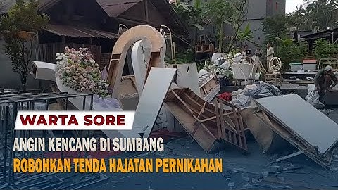 ANGIN KENCANG DI SUMBANG ROBOHKAN TENDA HAJATAN PERNIKAHAN