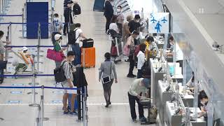 新型コロナ　緊急事態全面解除初の週末　伊丹空港