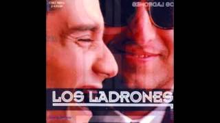 Video thumbnail of "No le dijo nada CHRISTIAN PUGA Los Ladrones Sueltos"