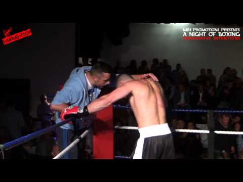 A Night of Boxing - Round 5   Moggy Morris VS Danny Coleman - SHAREFIGHT.COM